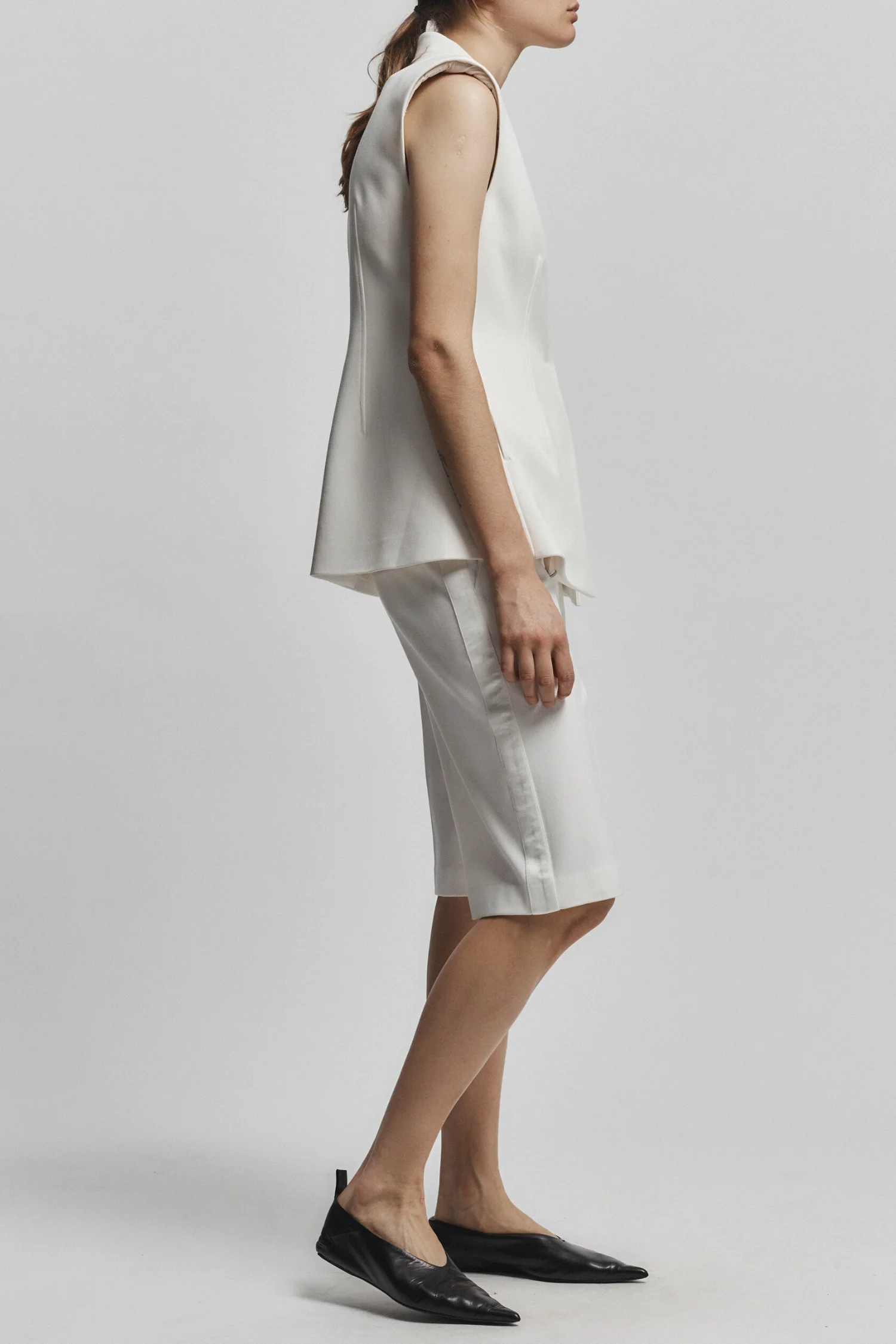 Cora Tailored Vest, White 4 Cora Tailored Vest, White