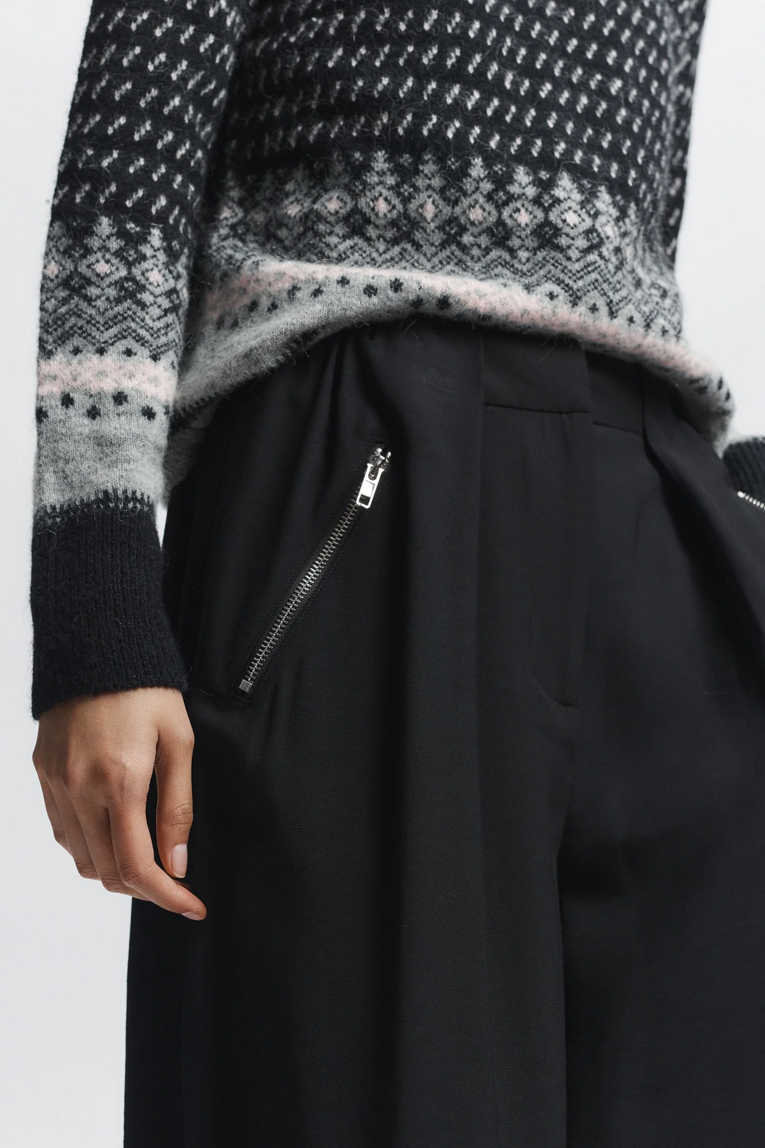 Eli Nordic Sweater, Black