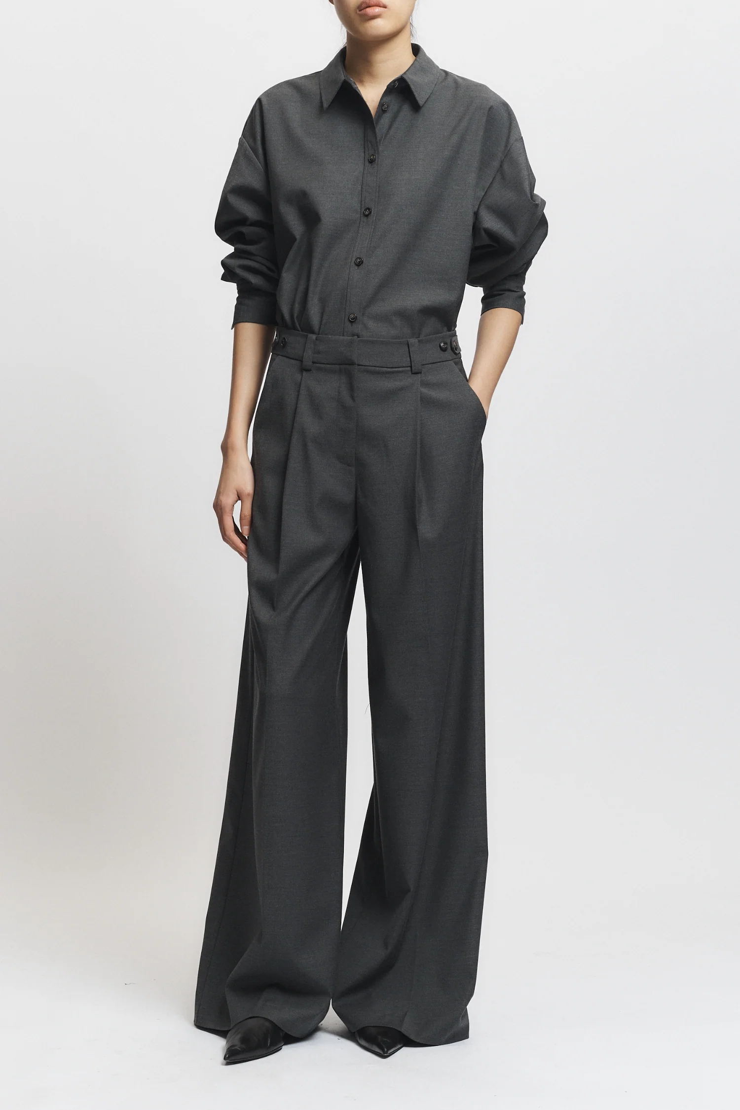 Eliam Wideleg Trouser, Dark Grey 4 Eliam Wideleg Trouser, Dark Grey