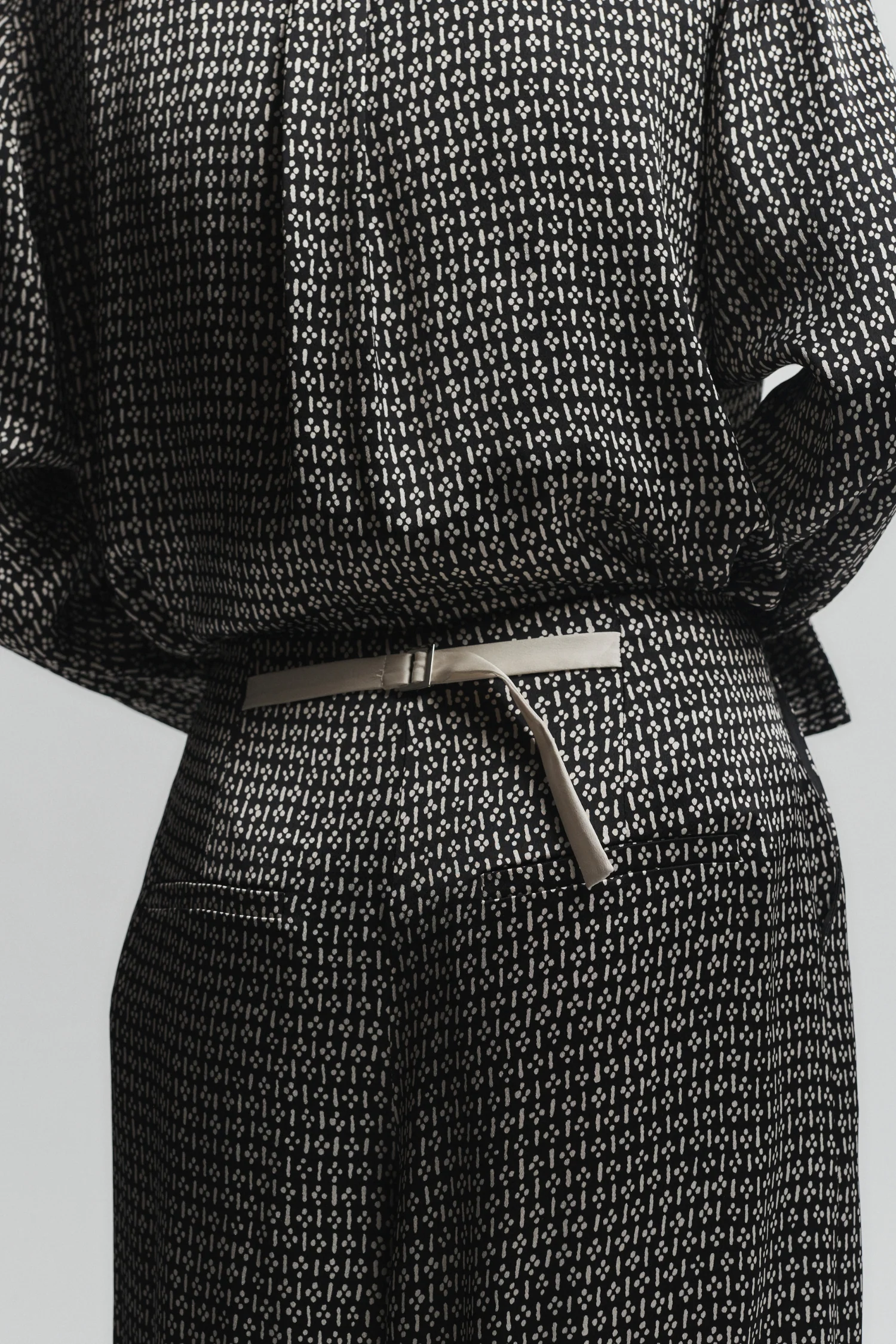 Ellis Printed Trouser, Black 4 Ellis Printed Trouser, Black