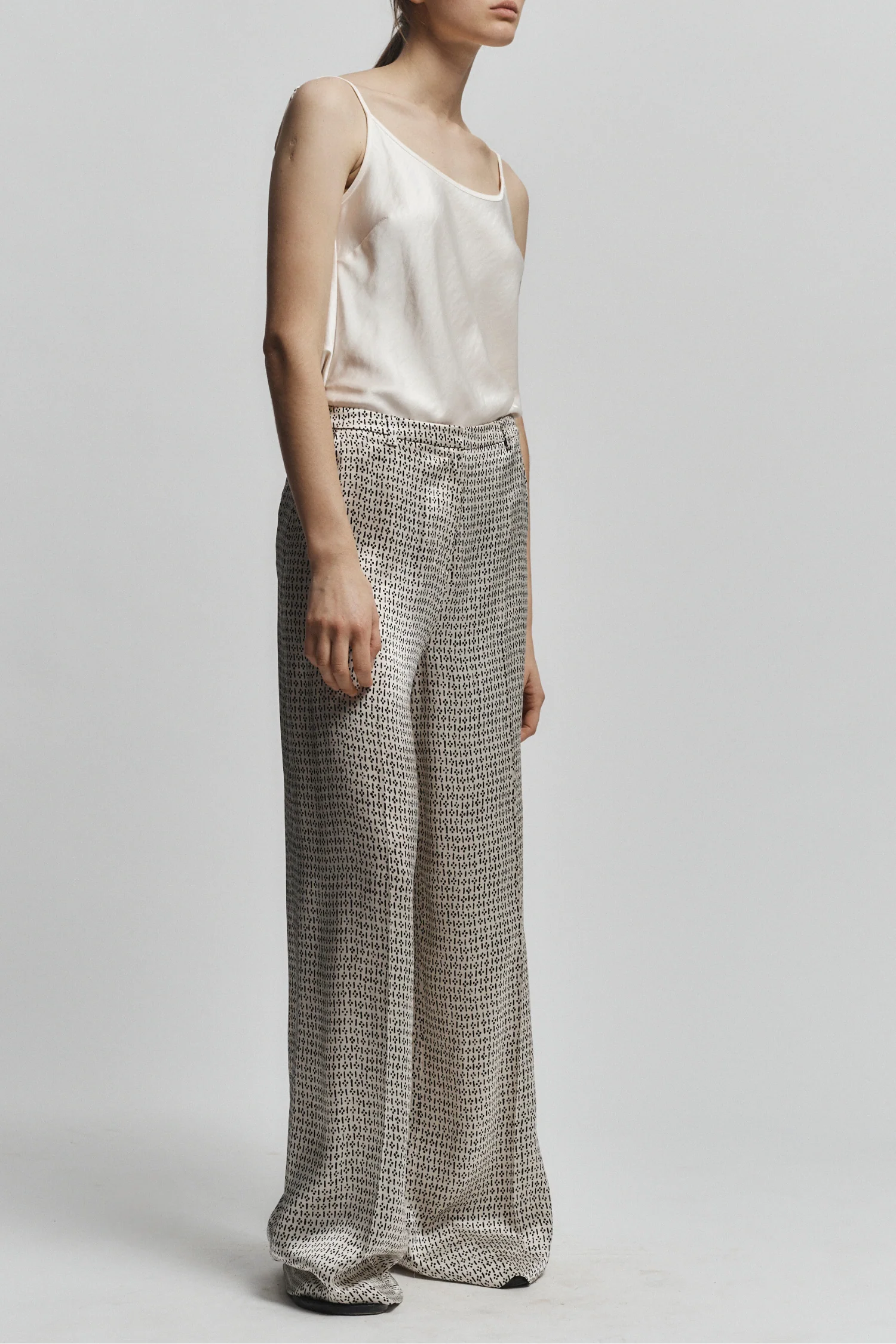 Ellis Printed Trouser, Ivory 3 Ellis Printed Trouser, Ivory