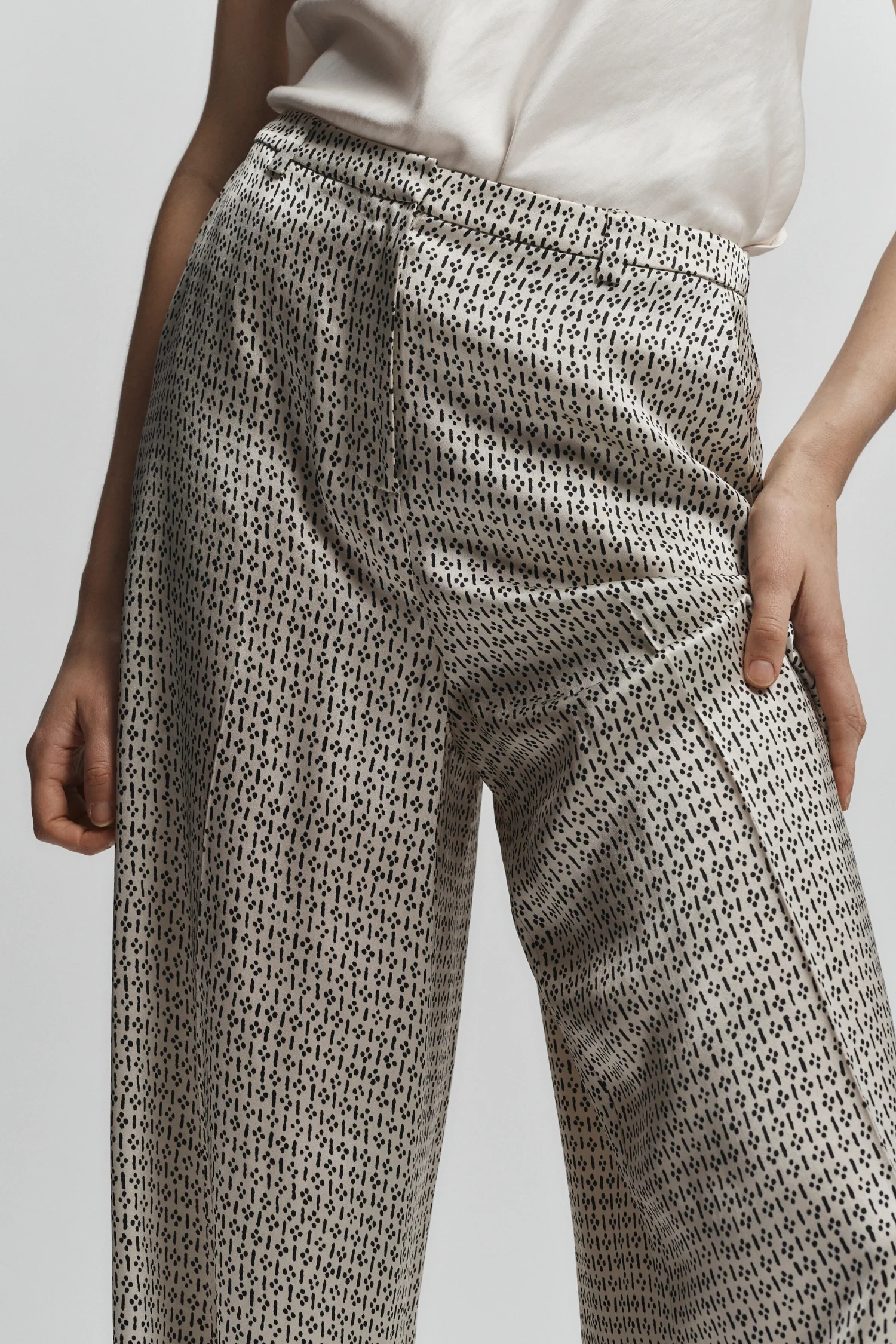 Ellis Printed Trouser, Ivory 4 Ellis Printed Trouser, Ivory