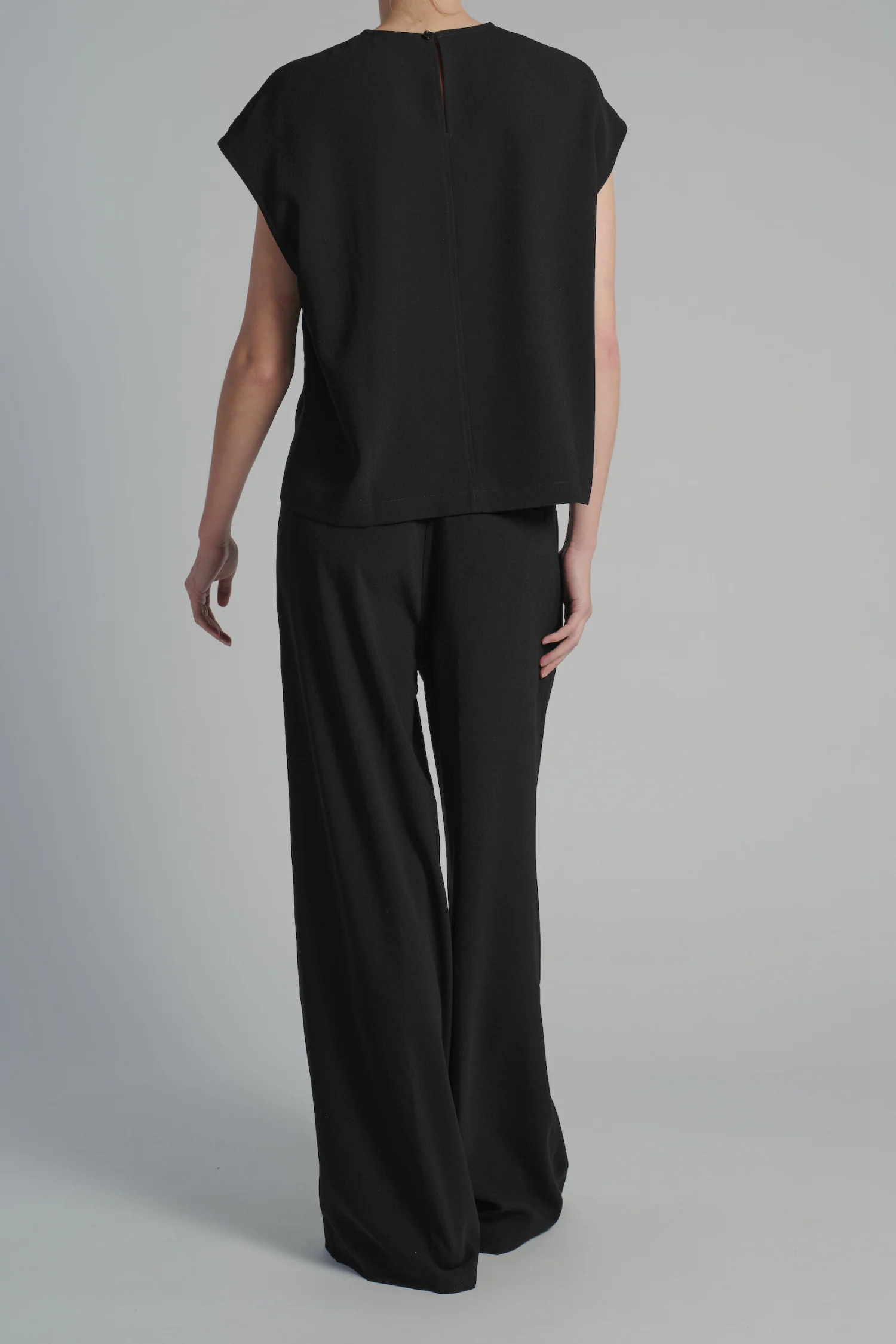 Neve Crepe Pant 7 Neve Crepe Pant