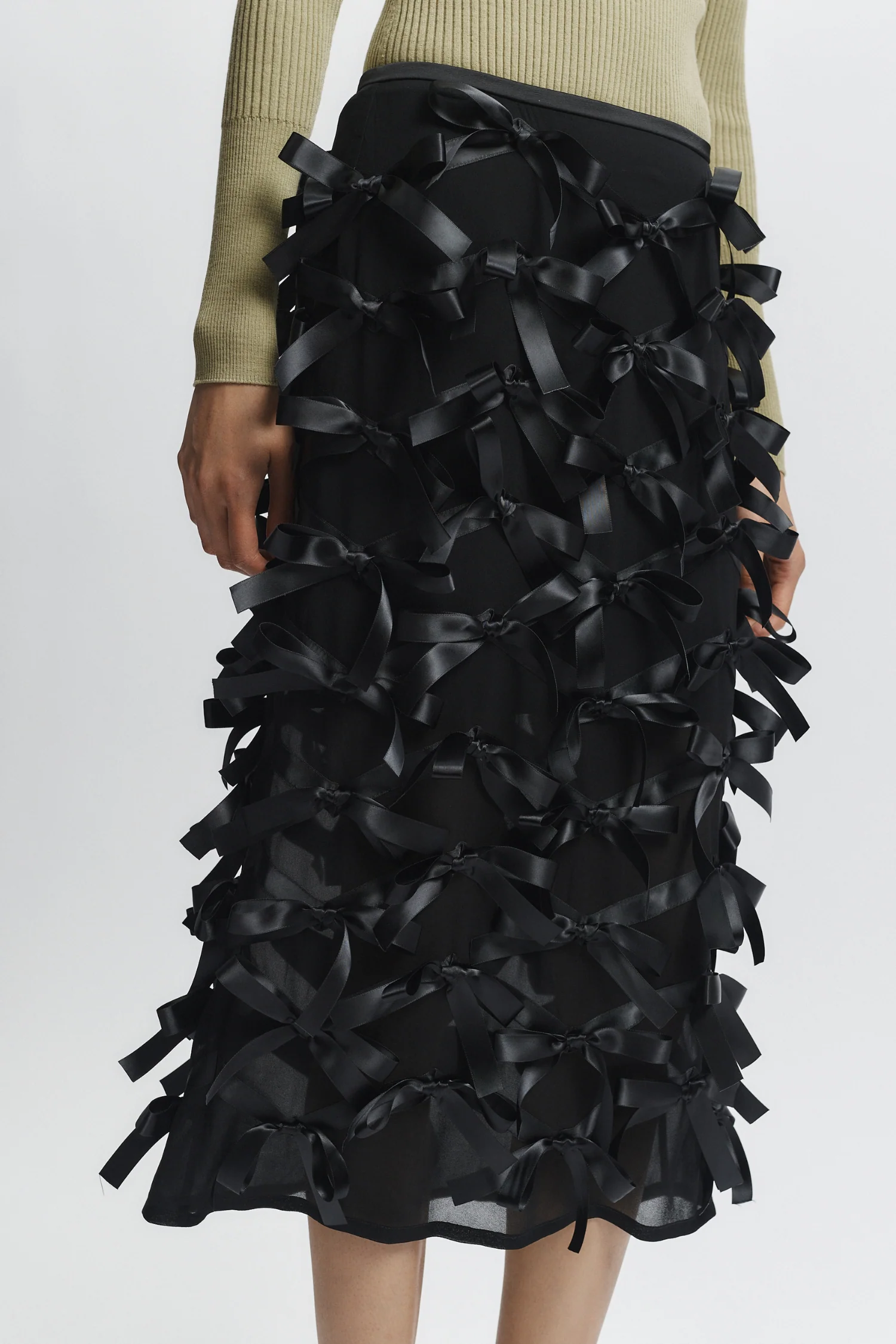 Gwen Bow Skirt, Black 4 Gwen Bow Skirt, Black