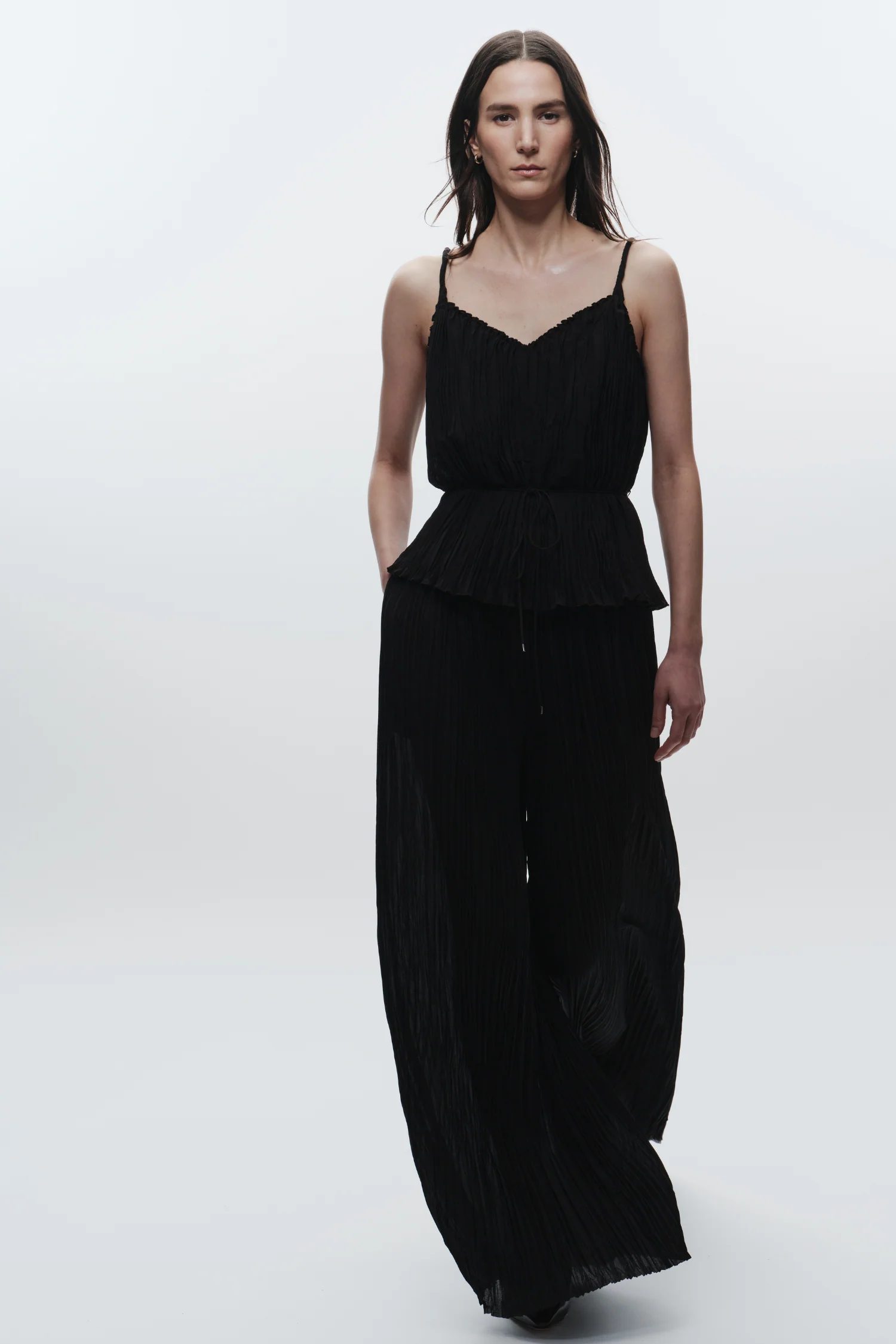 Hendrix Pleated Pant, Black 4 Hendrix Pleated Pant, Black