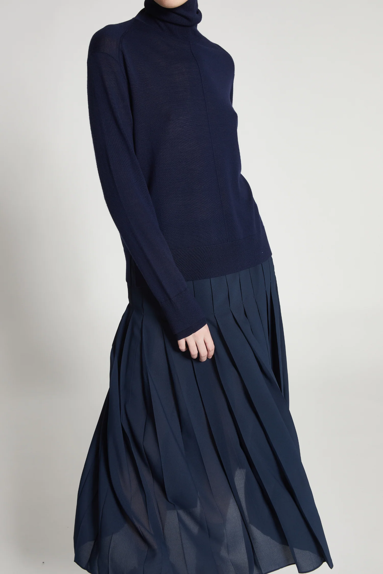 Lakelyn Pleated Midi Skirt, Navy 3 Lakelyn Pleated Midi Skirt, Navy