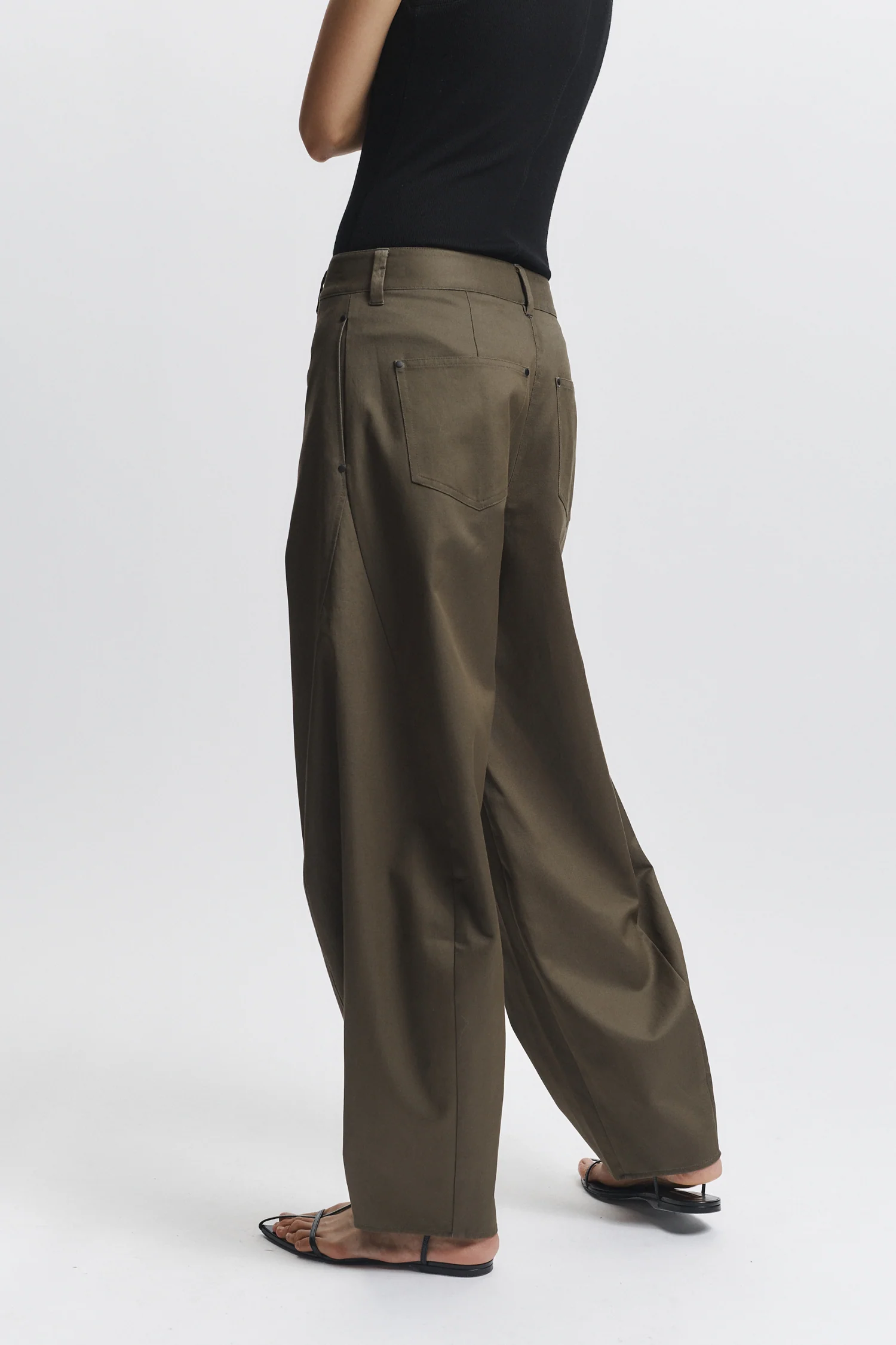 Cayden Barrel Trouser, Olive