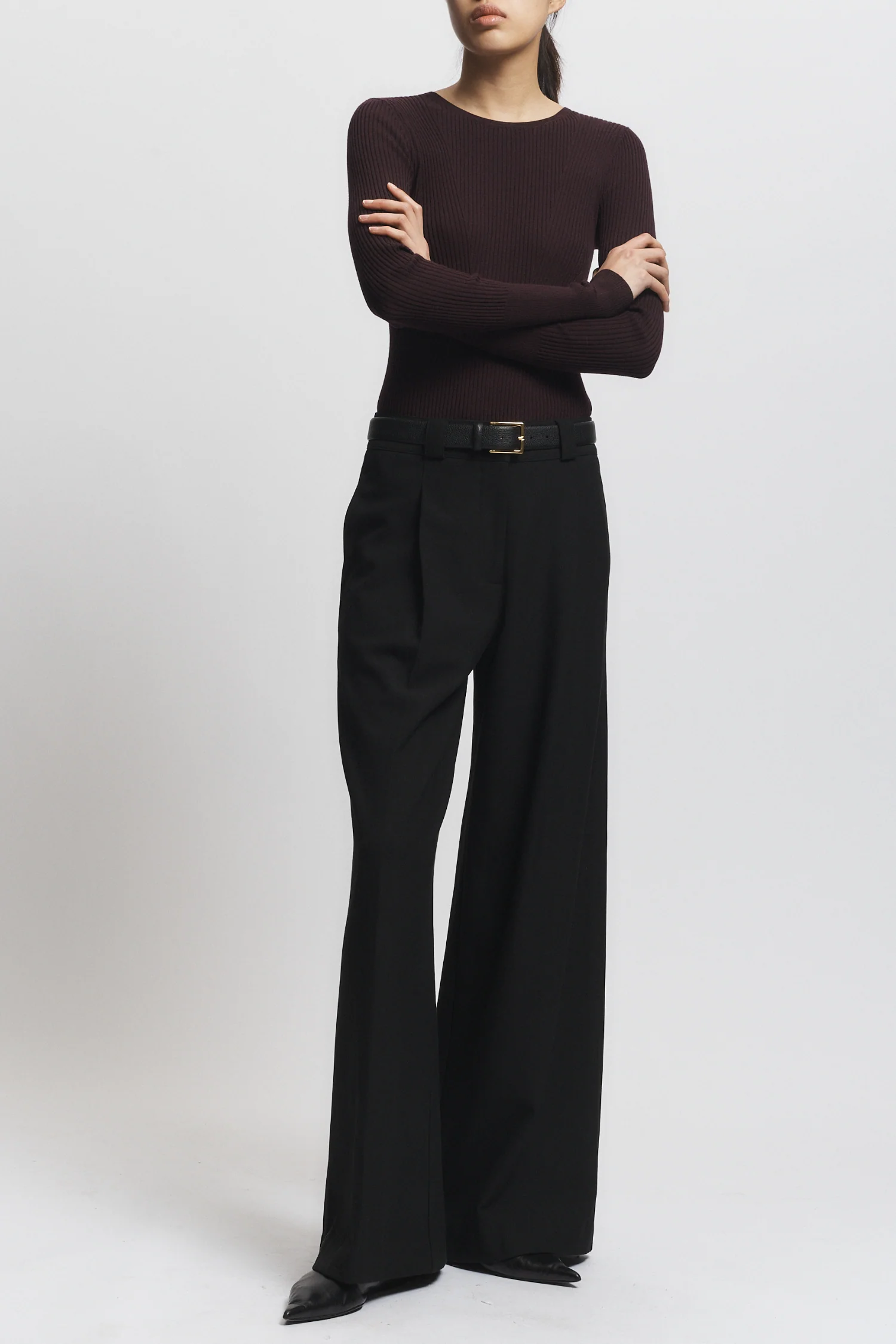 Tiffany Mid-Waisted Wideleg Trouser, Black 4 Tiffany Mid-Waisted Wideleg Trouser, Black