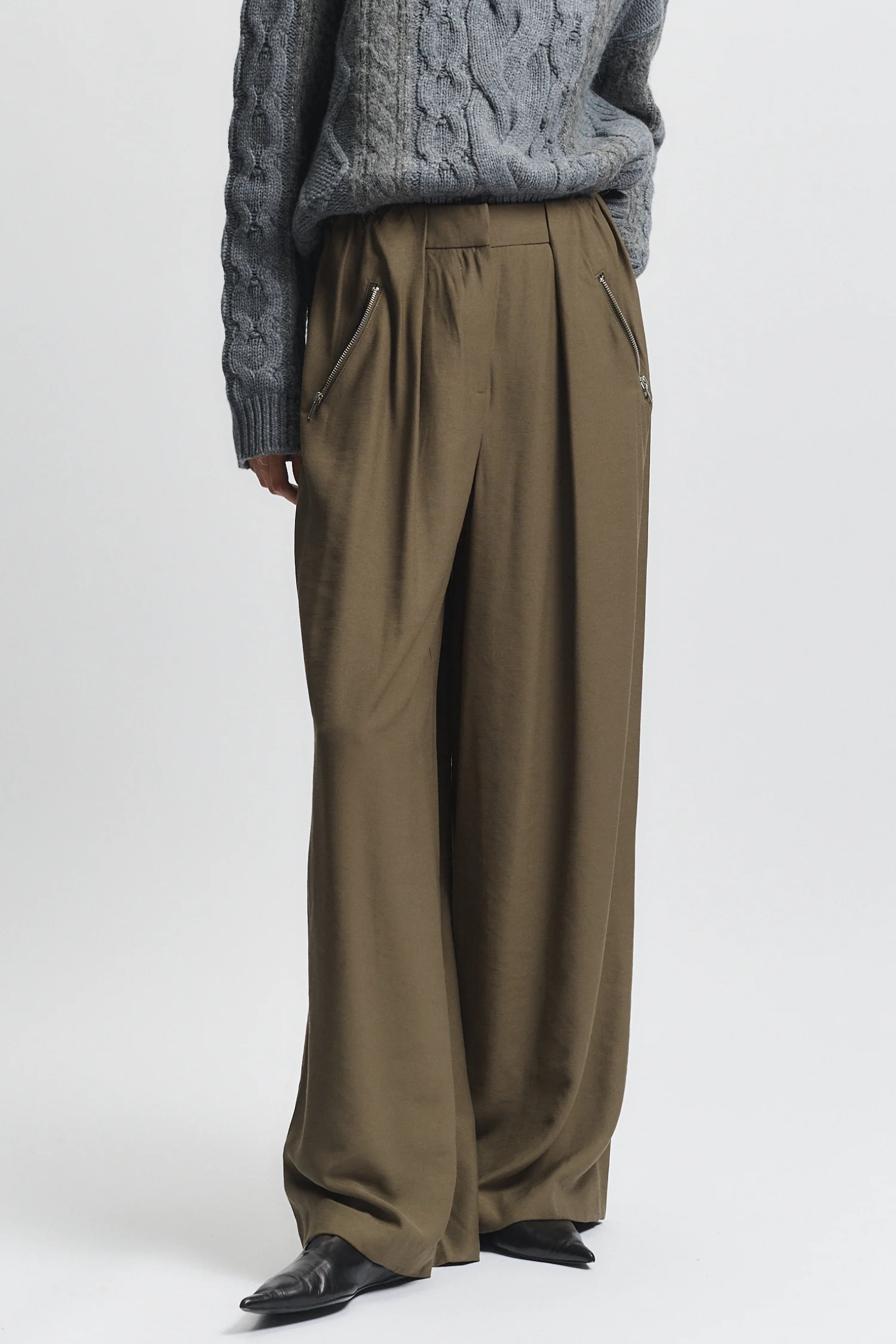 Nori Relaxed Pant, Olive 3 Nori Relaxed Pant, Olive