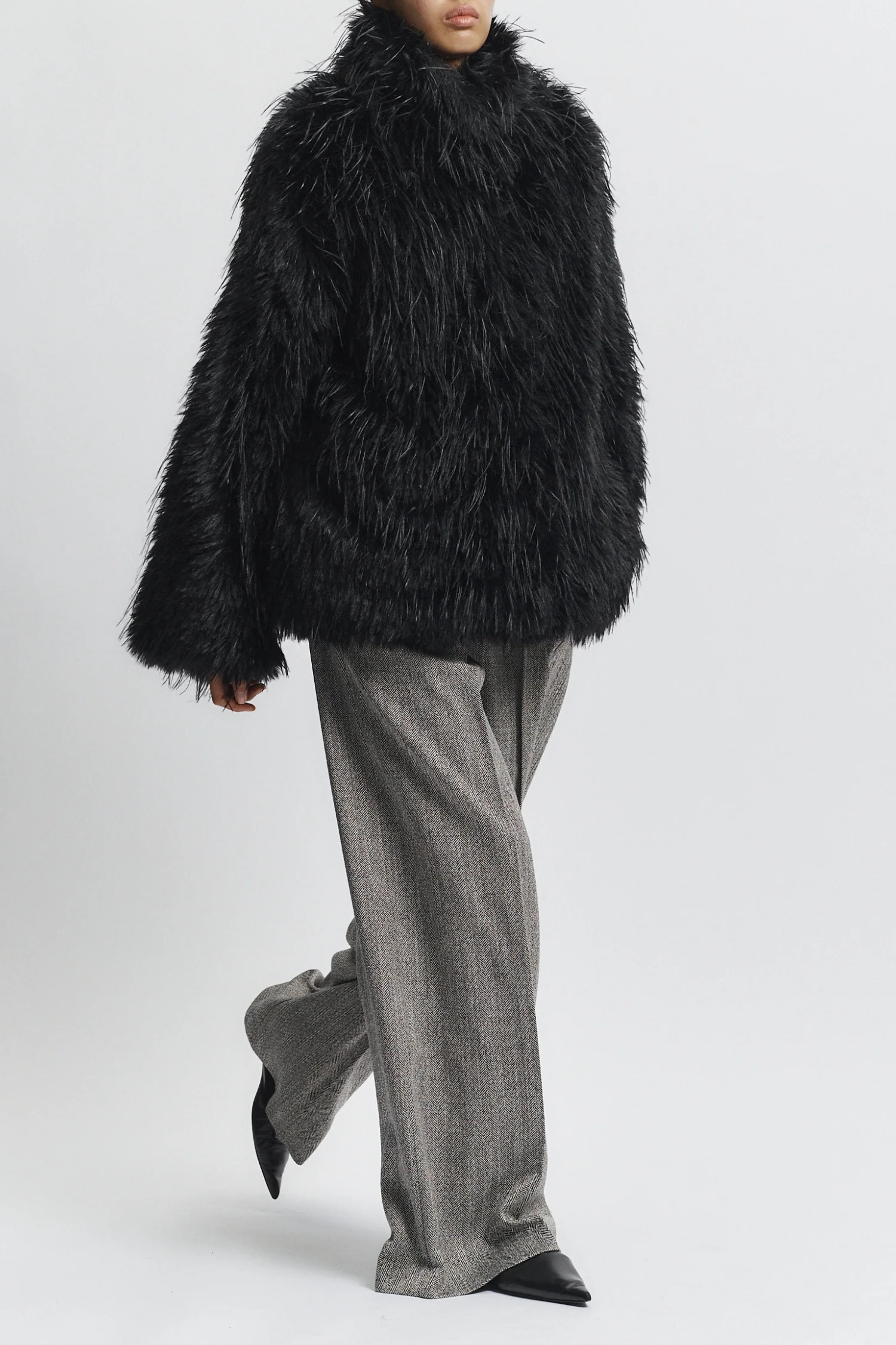 Rhea Shaggy Coat, Black 3 Rhea Shaggy Coat, Black