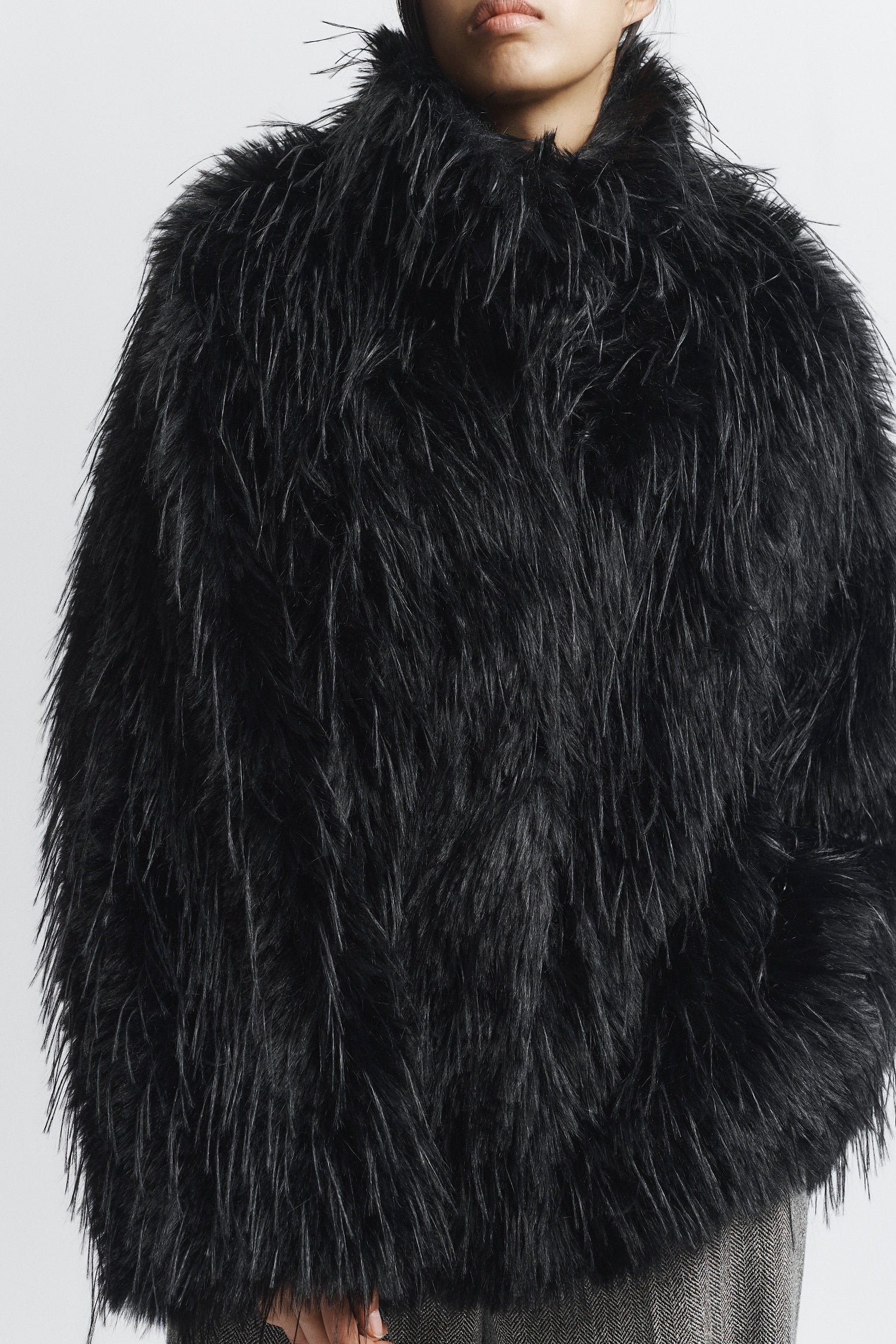 Rhea Shaggy Coat, Black 4 Rhea Shaggy Coat, Black