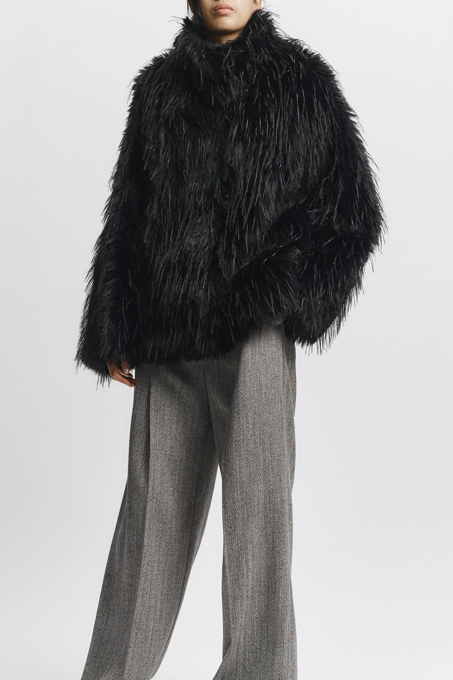 Rhea Shaggy Coat, Black 6 Rhea Shaggy Coat, Black