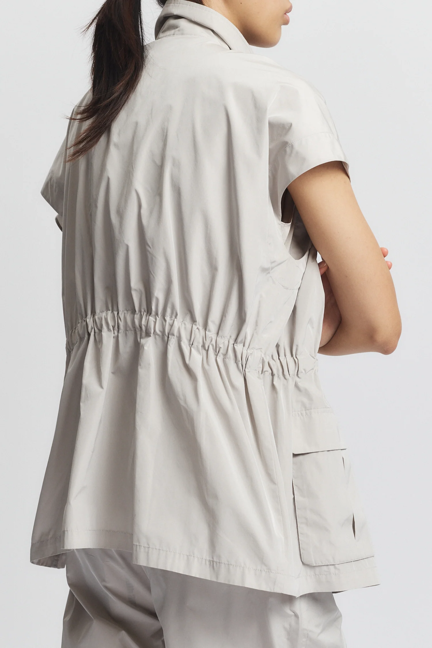 Yara Utility Vest, Pebble 3 Yara Utility Vest, Pebble