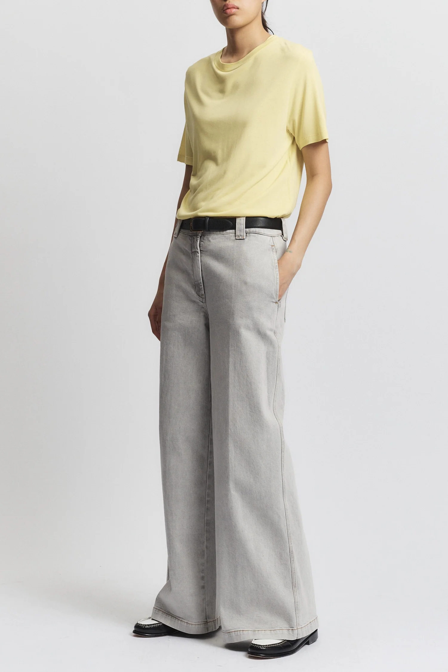 Zola Crewneck Tee, Yellow 3 Zola Crewneck Tee, Yellow