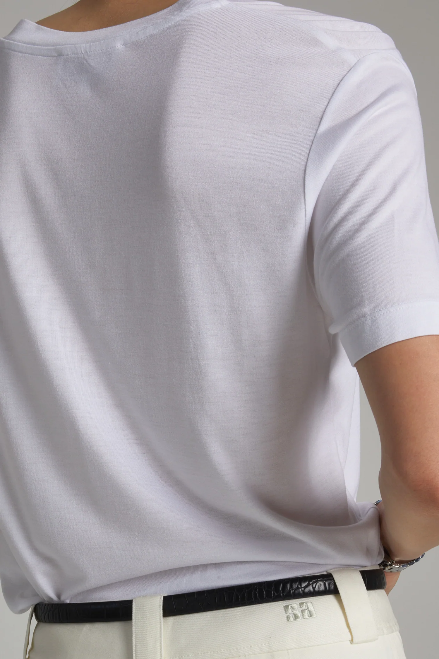 Beck V-Neck Jersey Tee 12 Beck V-Neck Jersey Tee